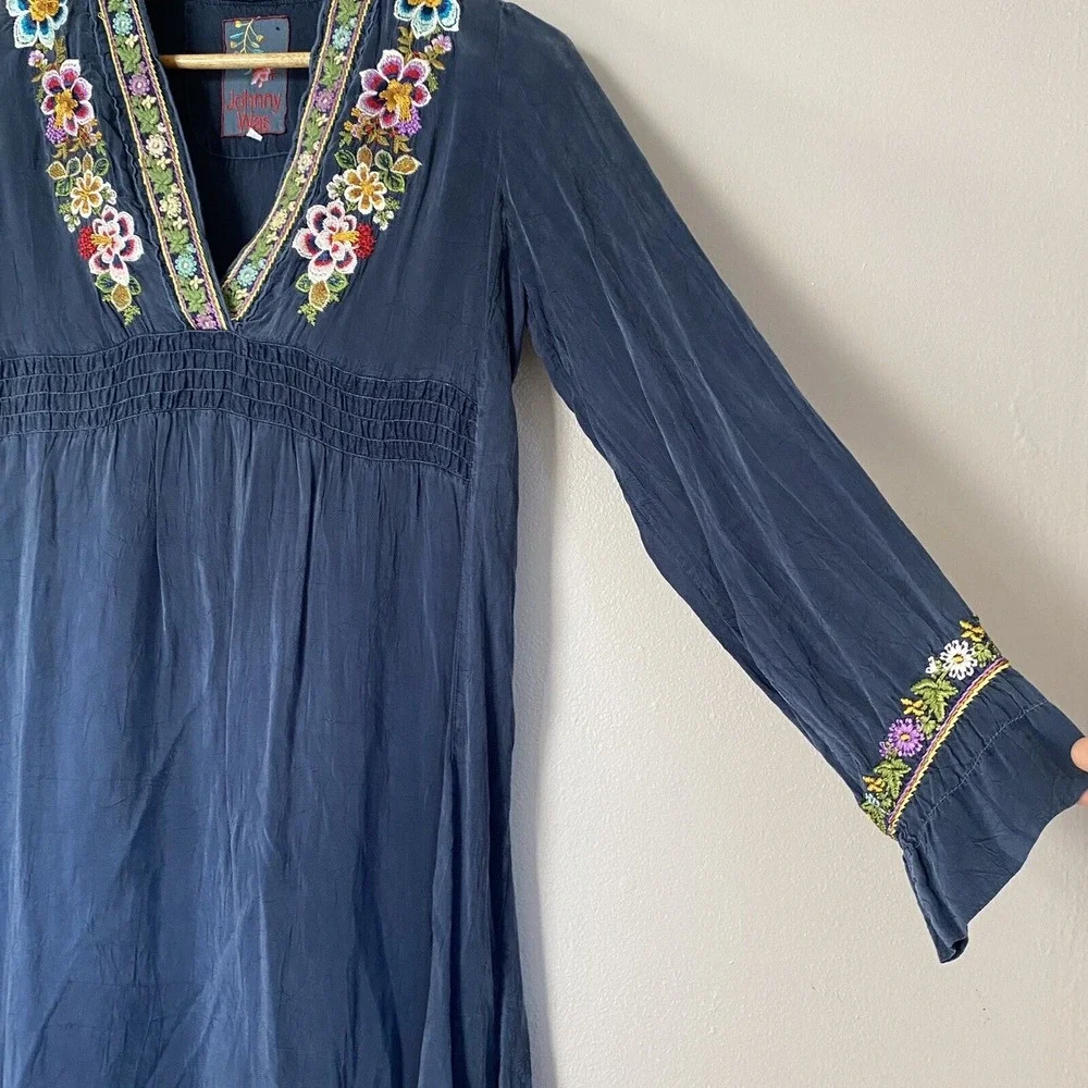 Johnny Was Navy Embroidered Dress Long Sleeve V‎ Neck Women's Size XS