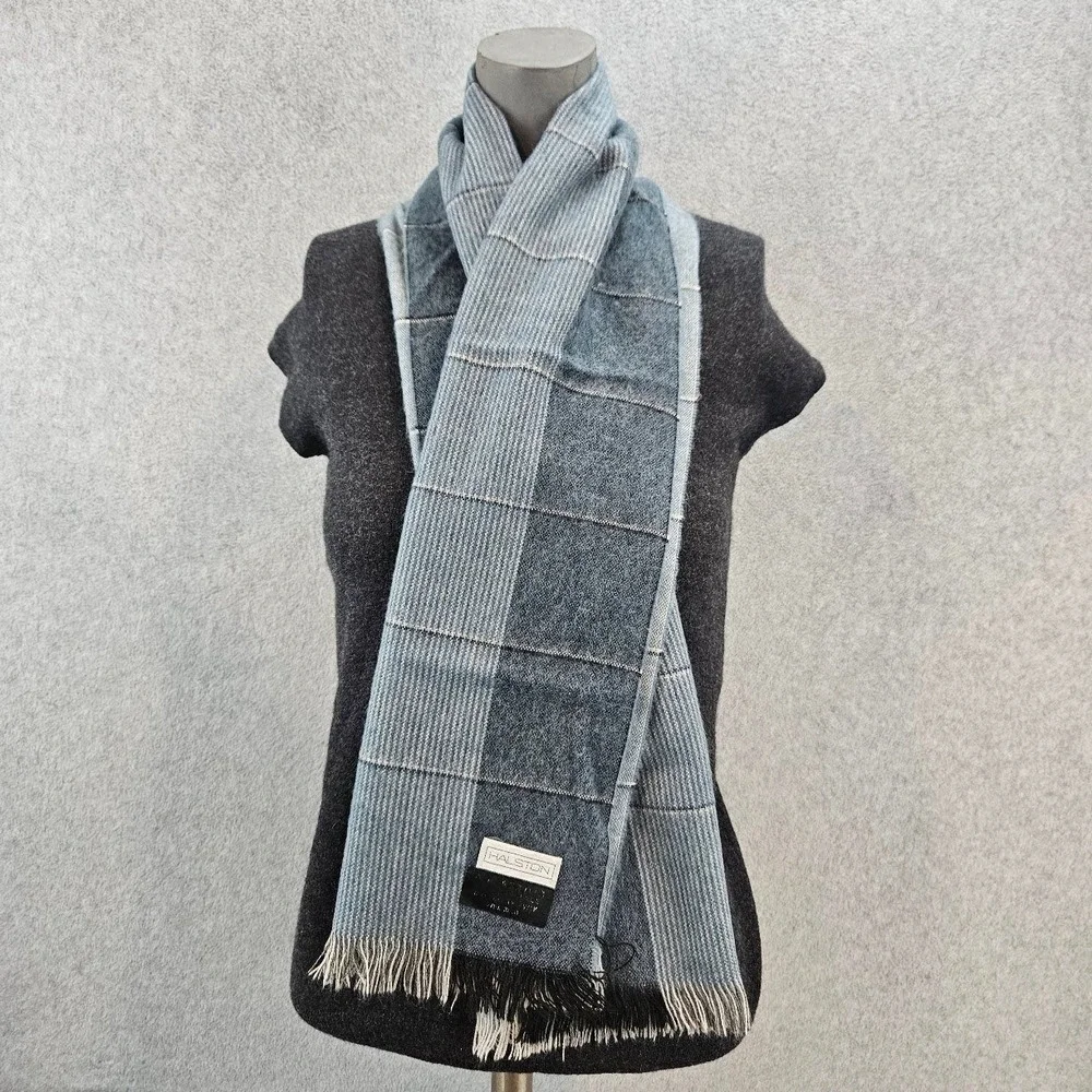 Halston Lambswool Scarf Blue Grey Striped Colorblock Fringe Winter  Unisex