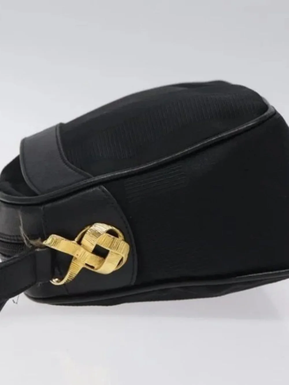 Salvatore Ferragamo brand	salvatore ferragamo
