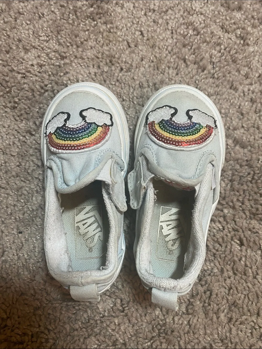 Vans Oldskool Kids White Slip-On Sneakers with Sequined Rainbow size 6 US