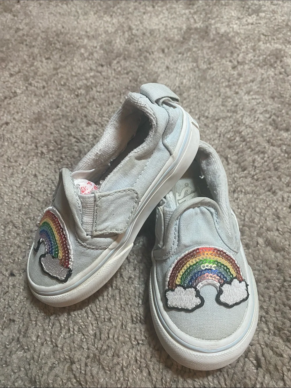 Vans Oldskool Kids White Slip-On Sneakers with Sequined Rainbow size 6 US