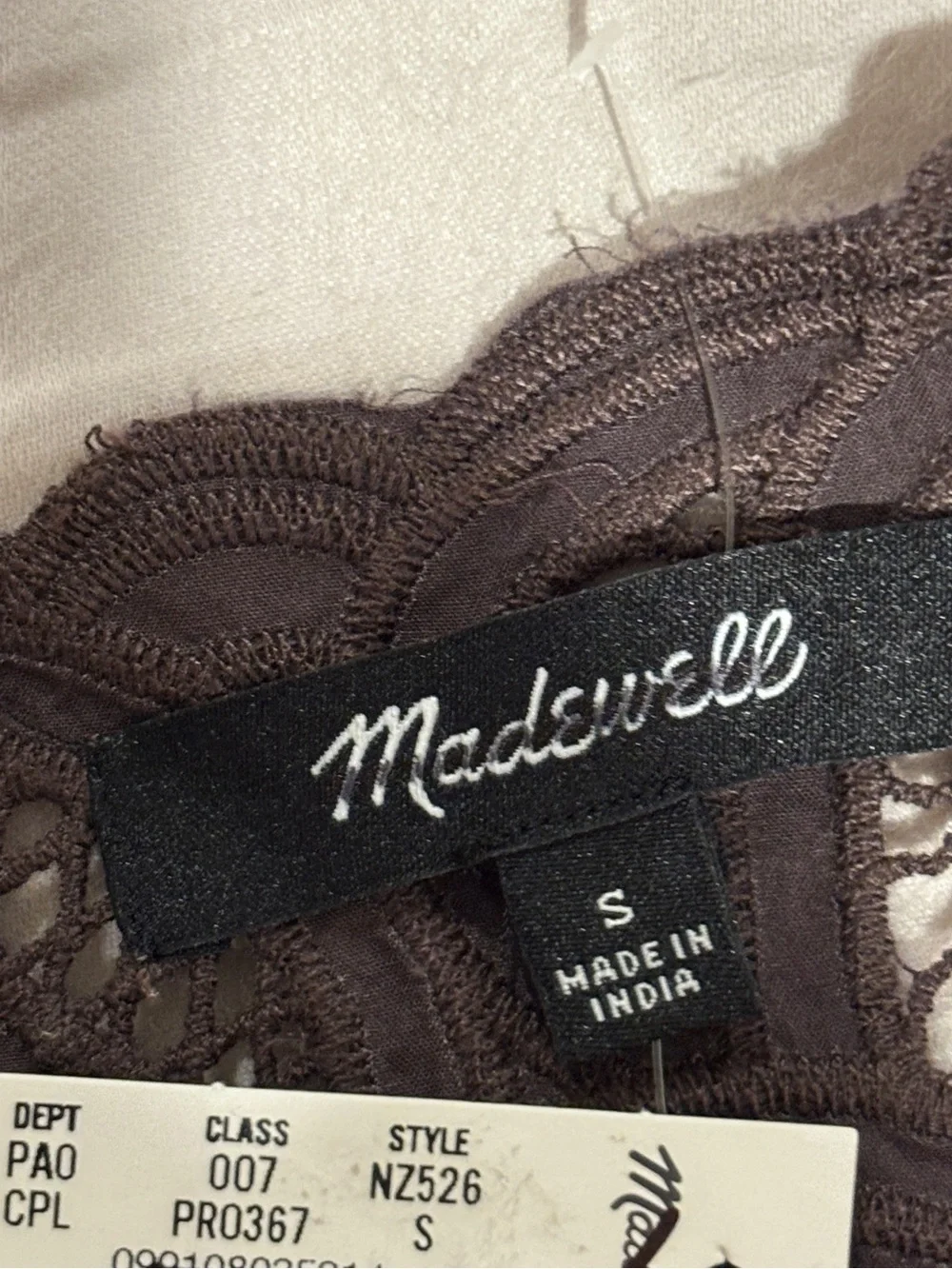 Madewell features top
