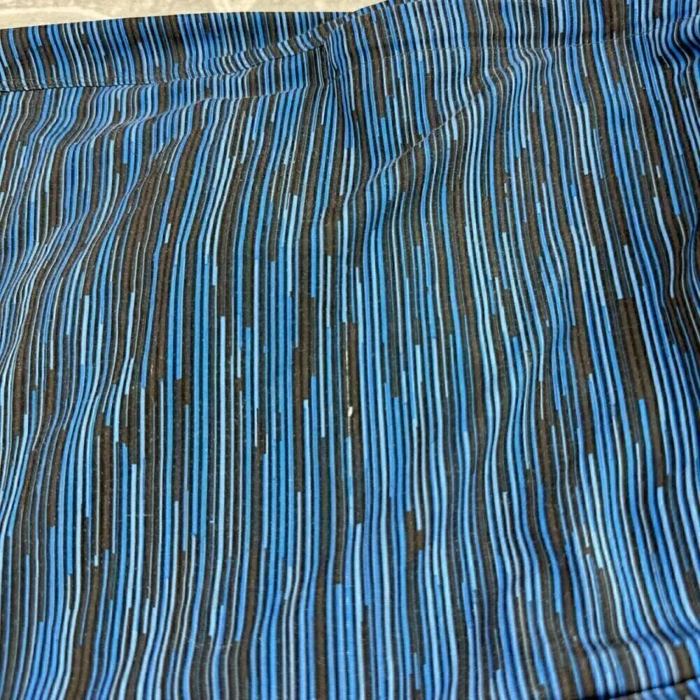 lululemon athletica damage shown