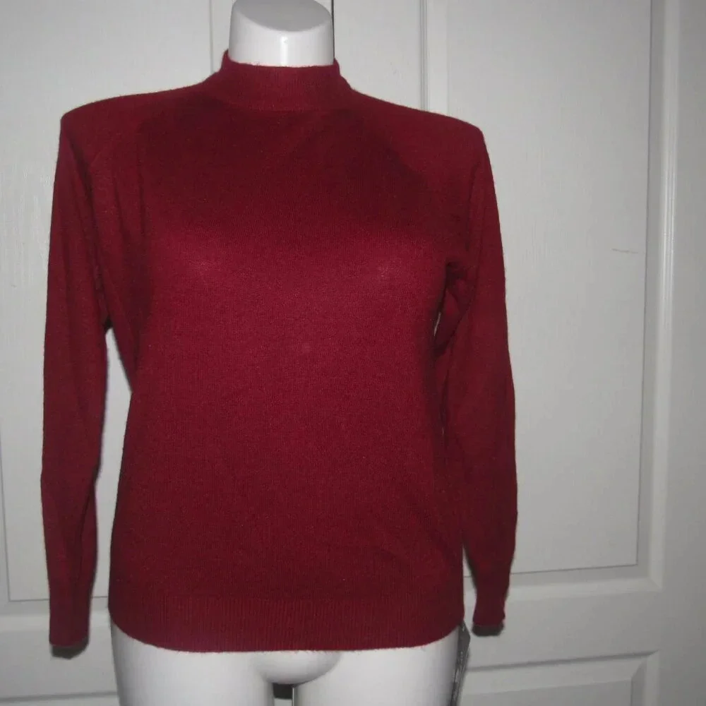 DESIGNERS ORIGINALS Luxelon Mock Neck Acrylic Red Sweater Size Large (40)