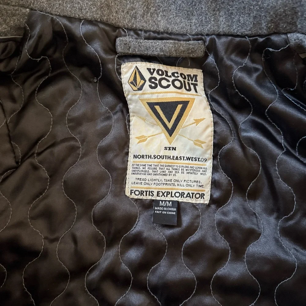 VTG Volcom Scout Men’s Collectable 55% Wool Full Zip Overcoat Size‎ L Fortis
