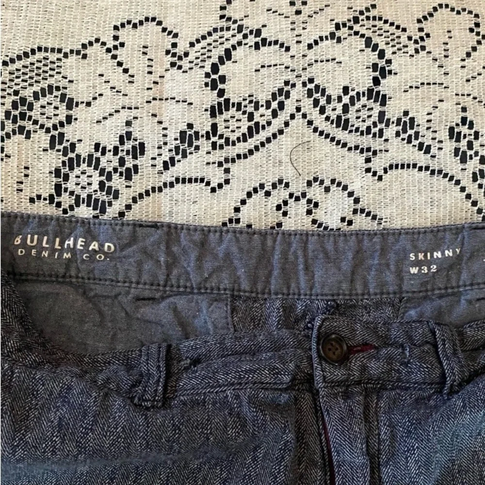 Bullhead waist 32