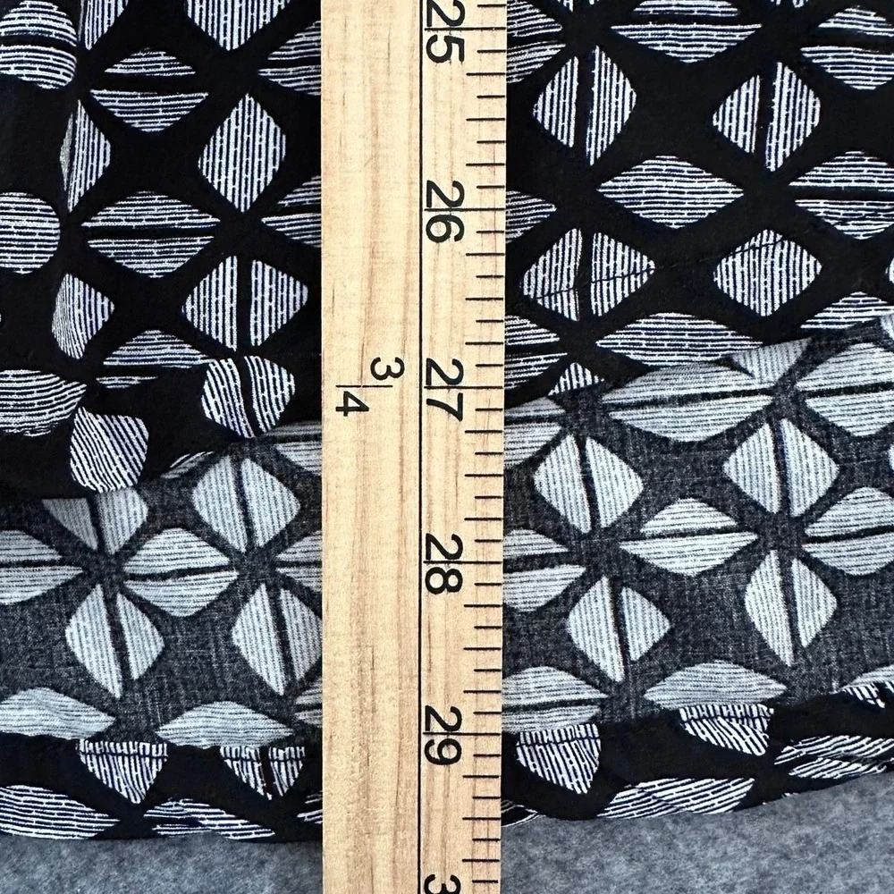 Liz Claiborne liz claiborne