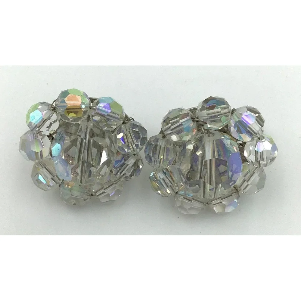 Coro vintage clip