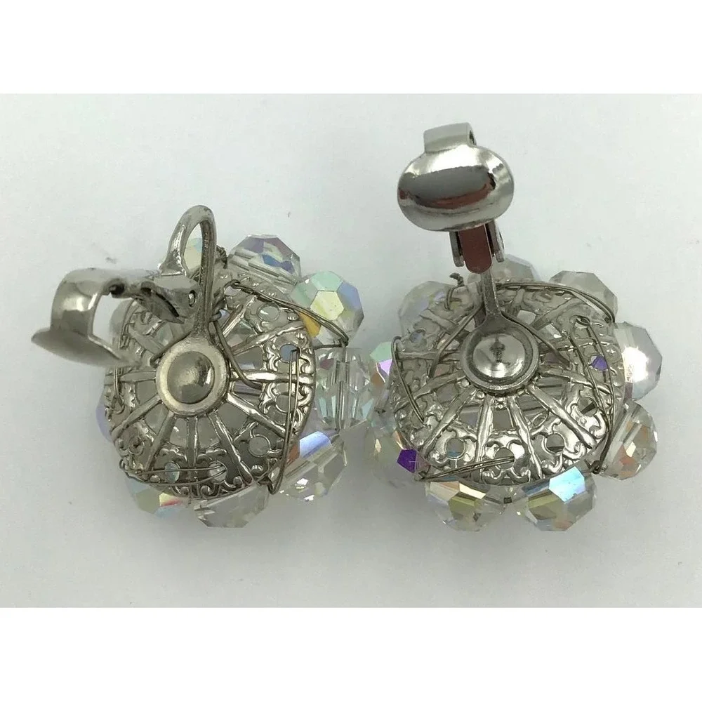 Coro vintage clip