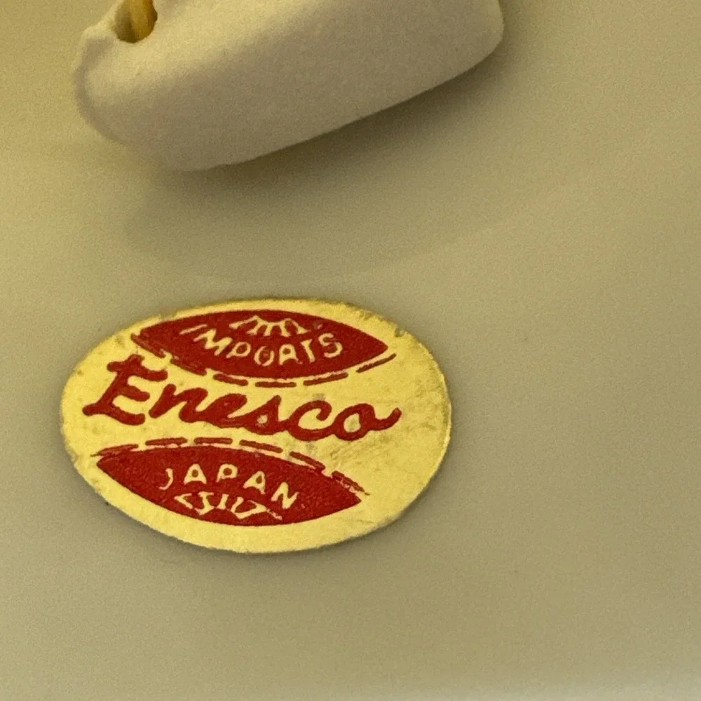 Enesco yellow flowers