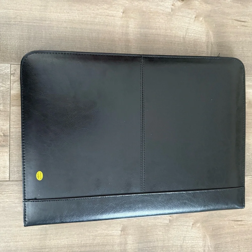 Parker hunt leather