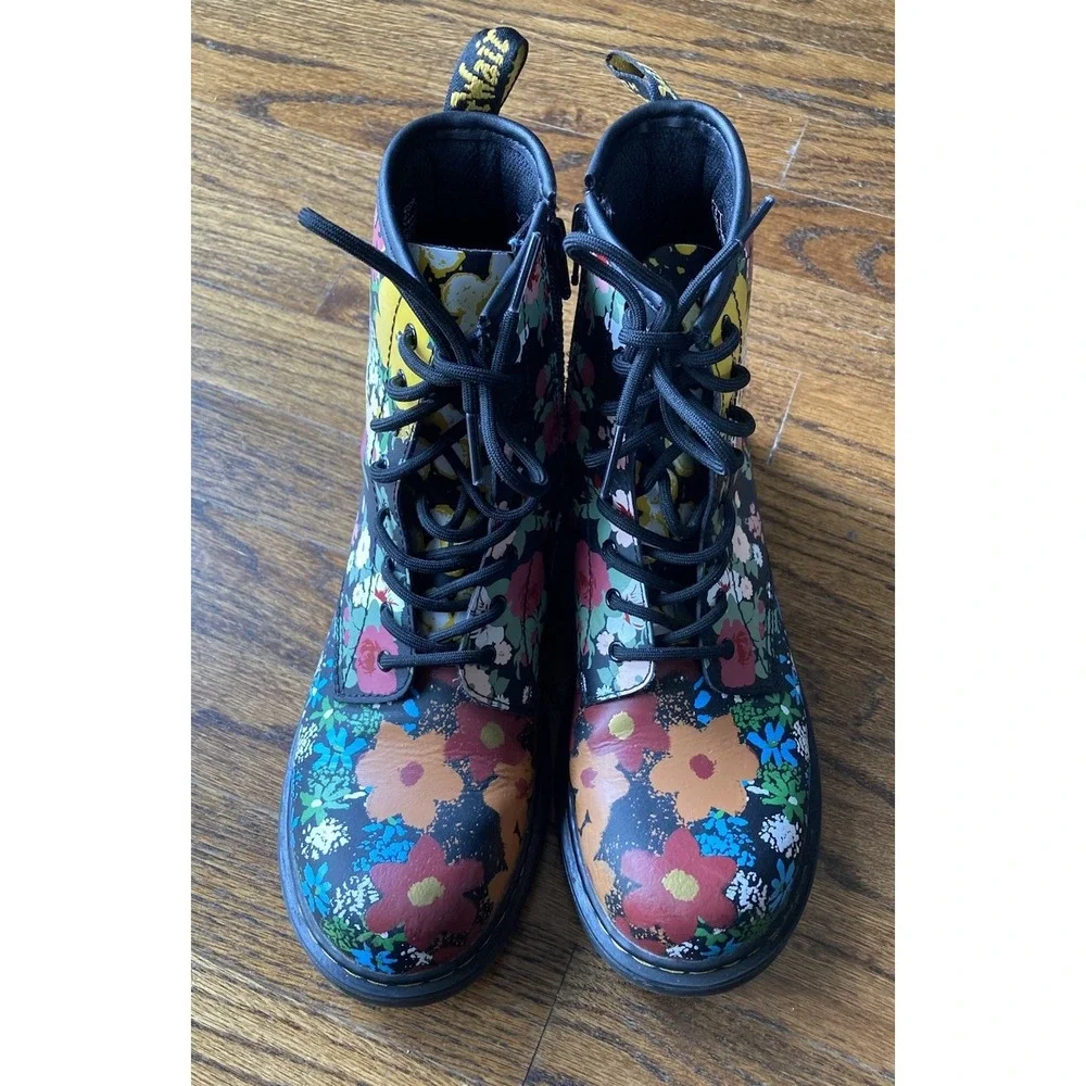 Dr. Martens size us