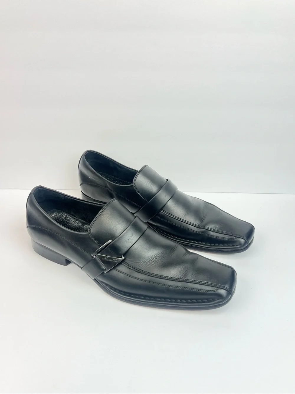 Kenneth Cole New York Men’s loafers size 10.5 M Black Leather