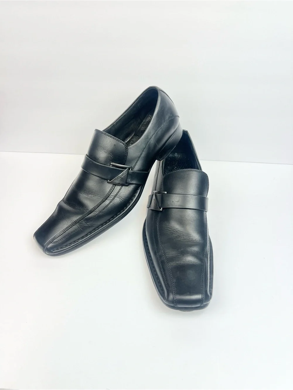 Kenneth Cole New York polished black