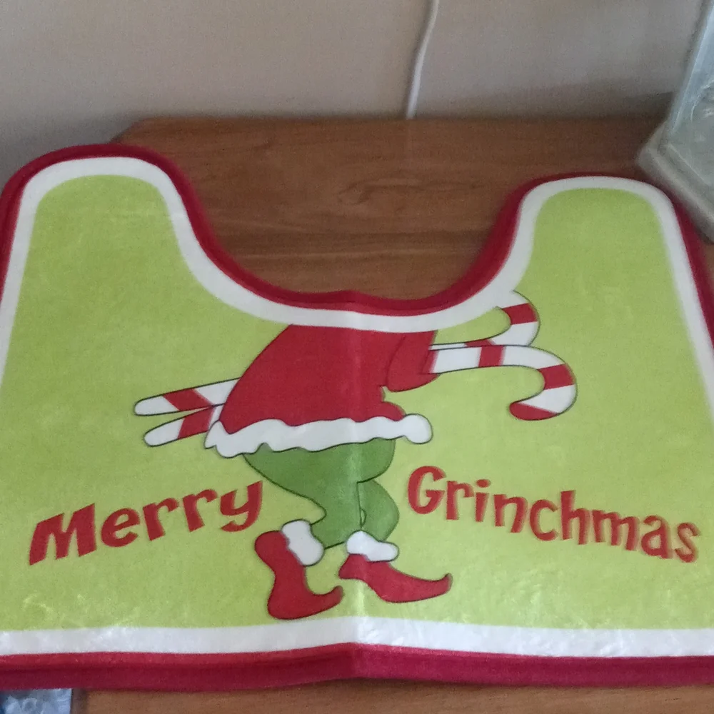 Dr. Seuss grinch bathroom