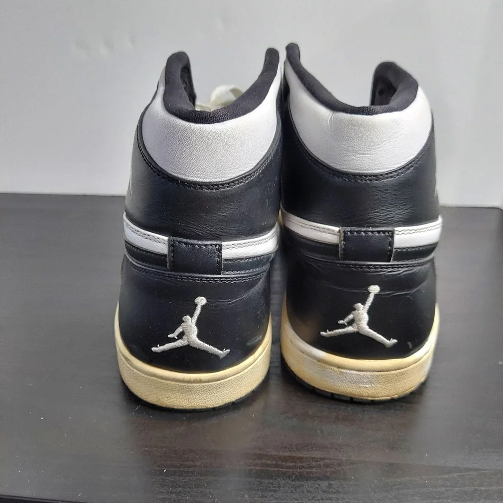 Nike Air Jordan 1 Retro‎ High Shoes Mens Size 15 Black White Panda 332550-011