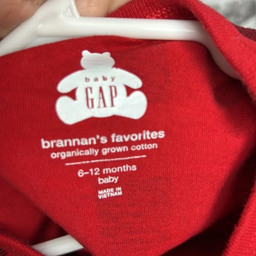 Baby gap‎ onesie