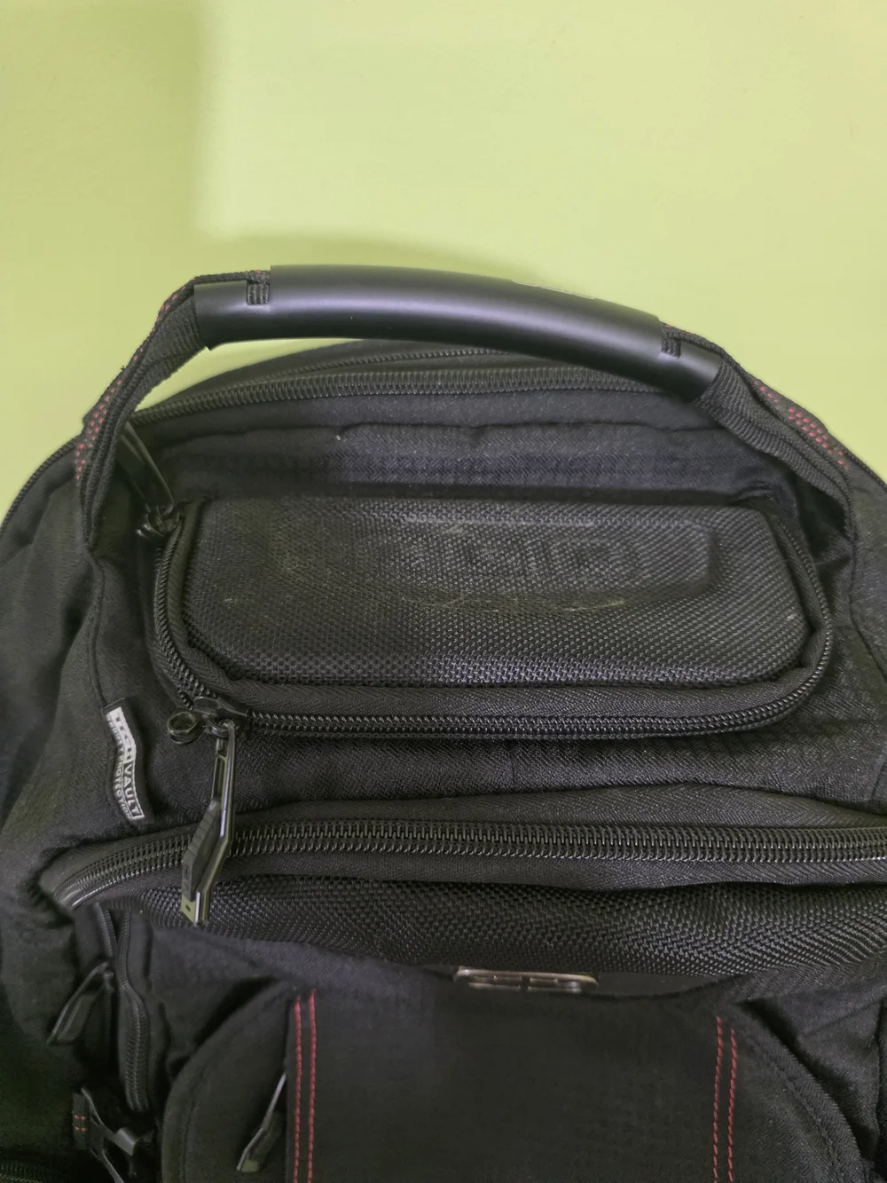 OGIO durable black