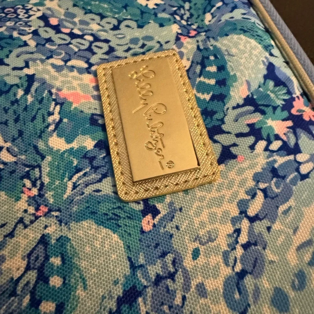 Lilly Pulitzer discover vibrant