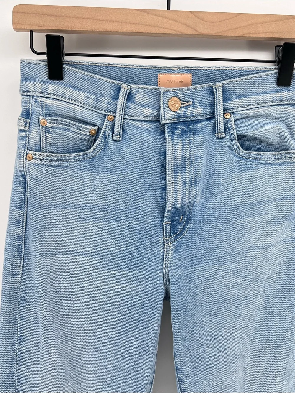 MOTHER The Insider Sneak High-Rise Flare Jeans Sz 26 Lost Art Light Blue Boho