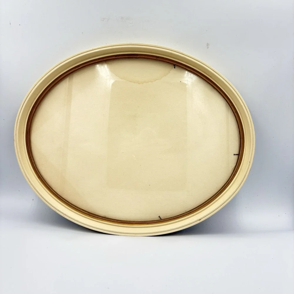 Vintage Oval Cream Gold Painted Wood Picture Frame & Glass 15x10