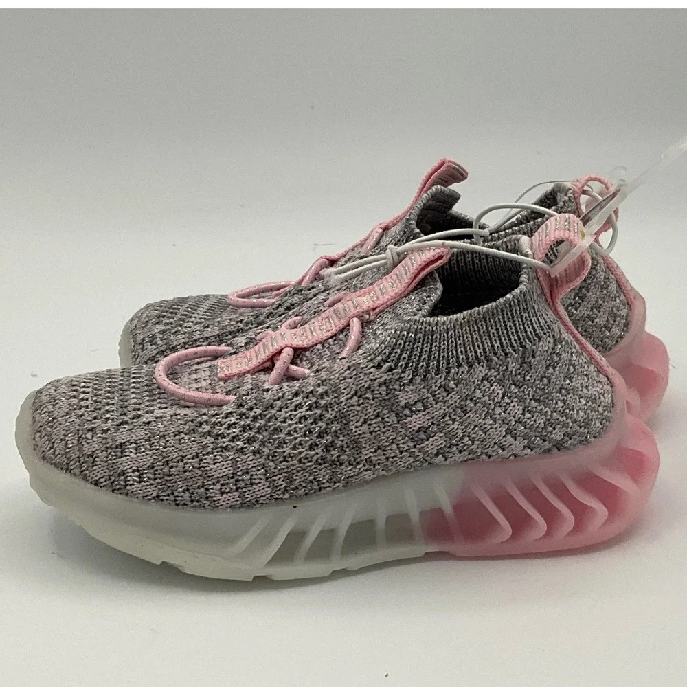 First Steps lightweight knit