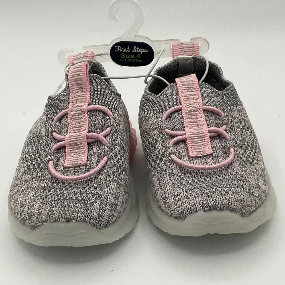 First Steps lightweight knit