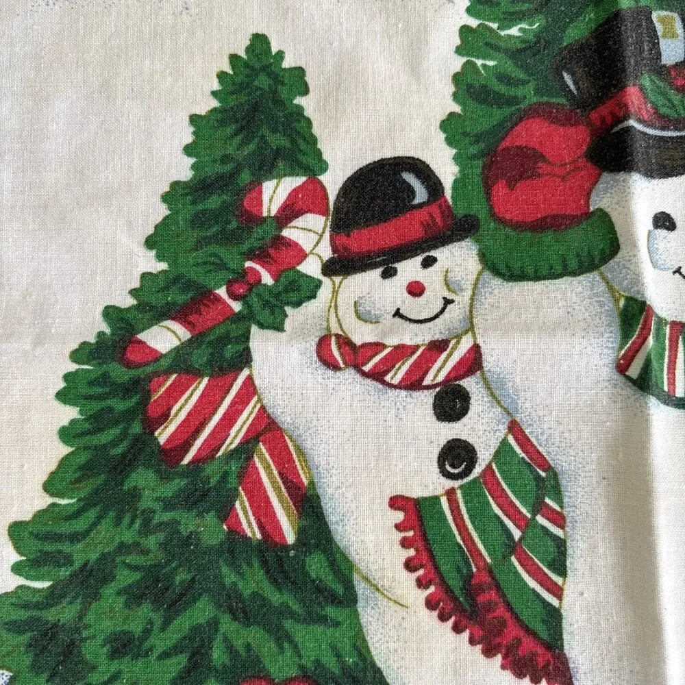 Tobin Vintage Christmas Holiday Snowman Dinner Napkins Whimsical Wreath Candy/7