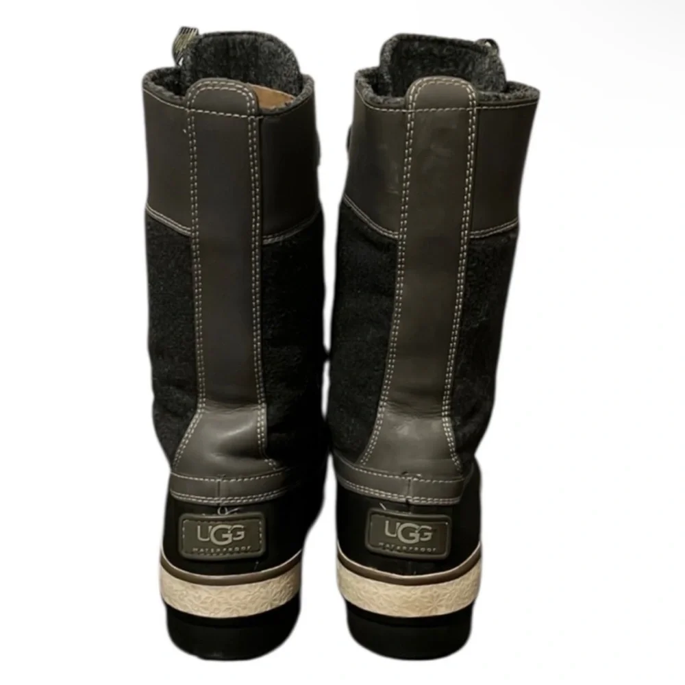 UGG authentic signature