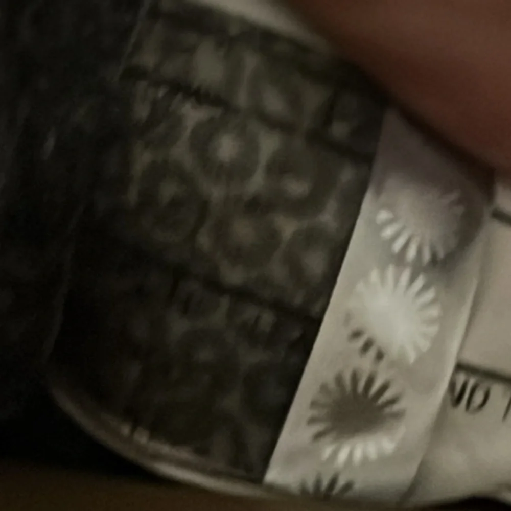 UGG authentic signature