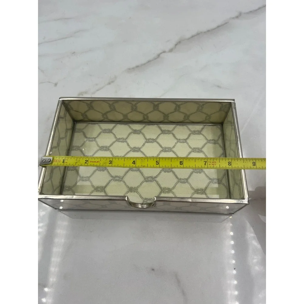 Silver Tone Metal Nautical Rope Trellis Glass Guest Towel Holder Vanity Tray