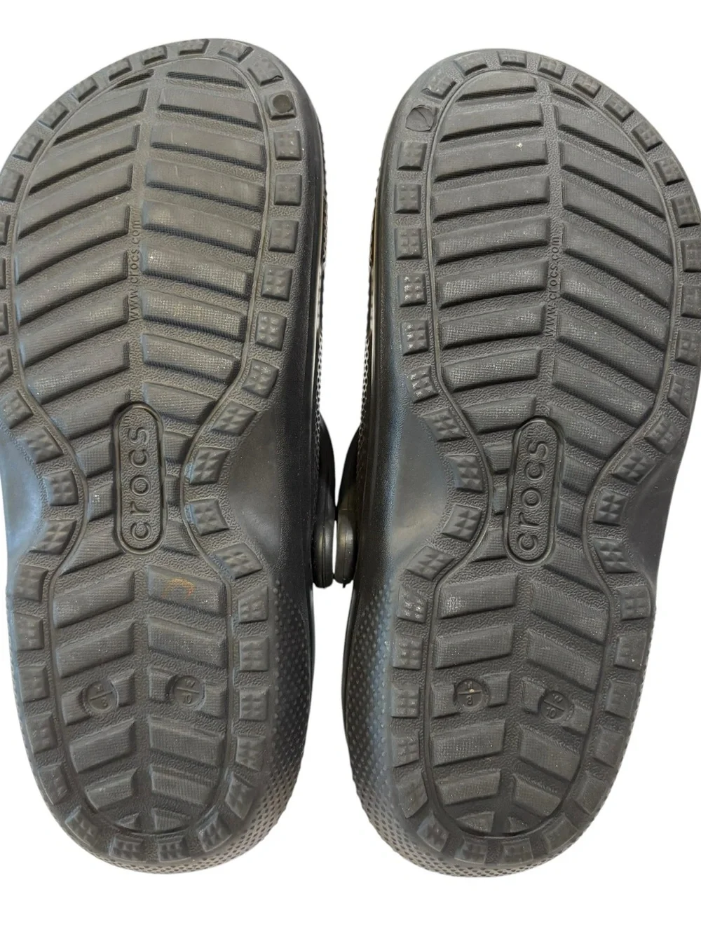 Crocs Mens 8 Womens 10 Black Fleece Lined Clogs Shoes 203591