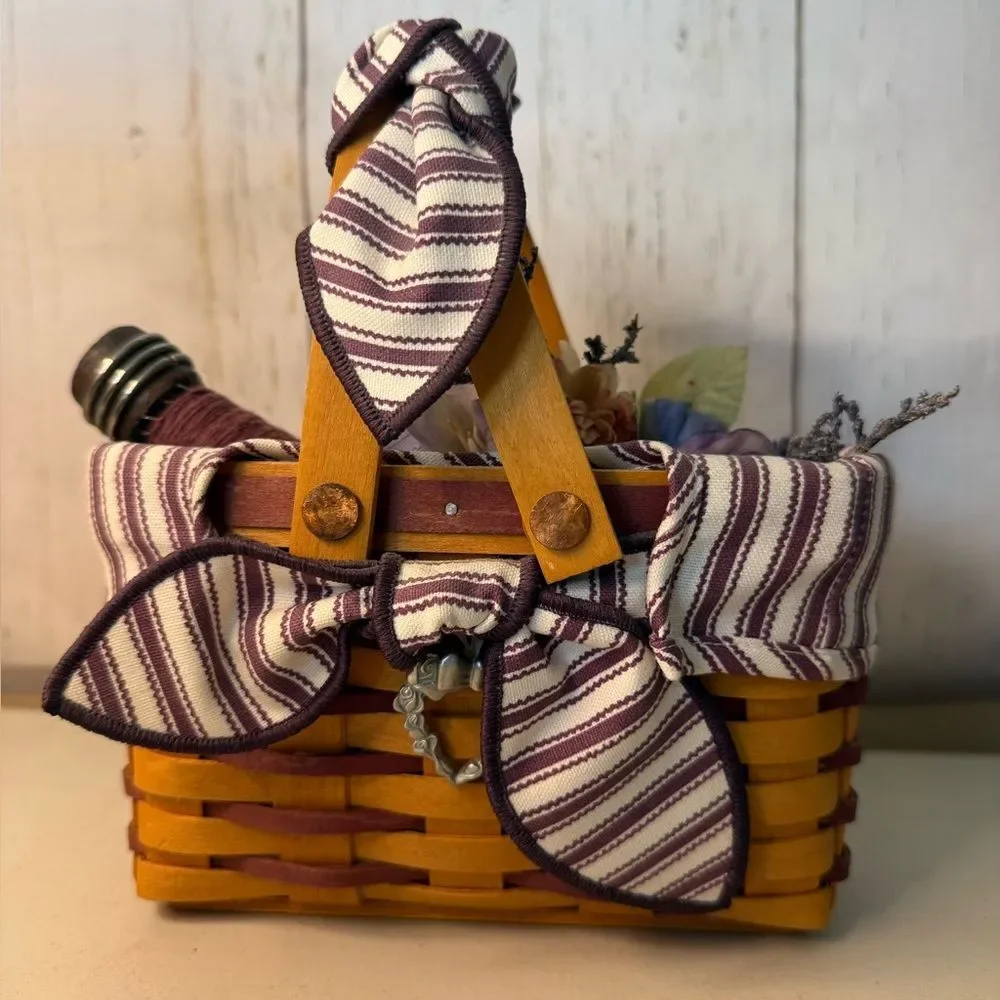 1998 Longaberger Basket with Plaid Liner Charm Ties Sweetheart Basket contents
