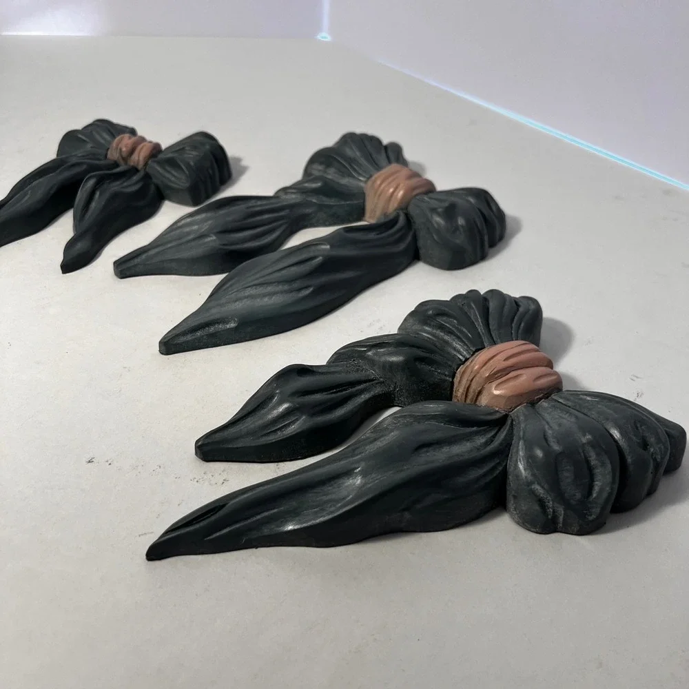 Vintage Bow Wall Decor Set of 3 Blue Pink Resin Ribbon Plaque Coquette Decor
