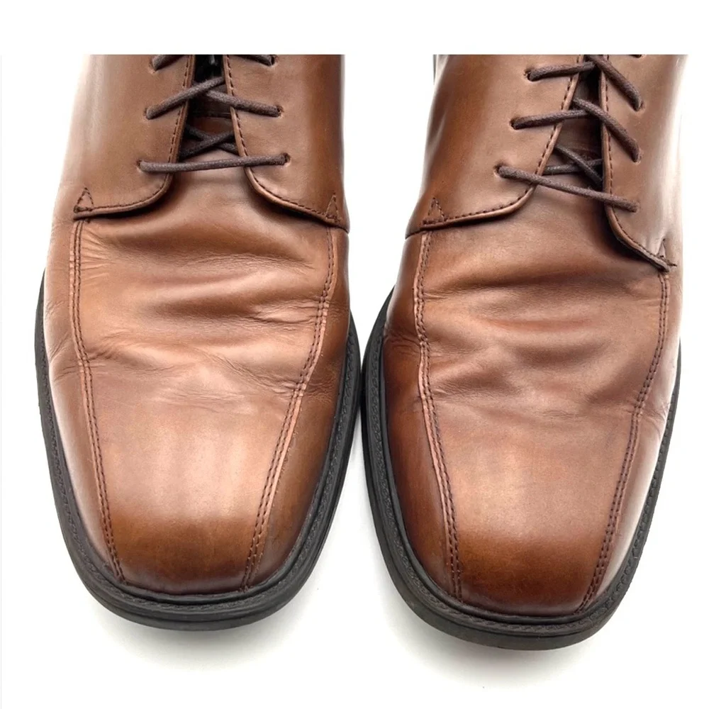 Nunn Bush sophisticated leather