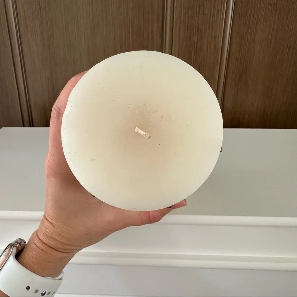 Large Cream Studded Candle