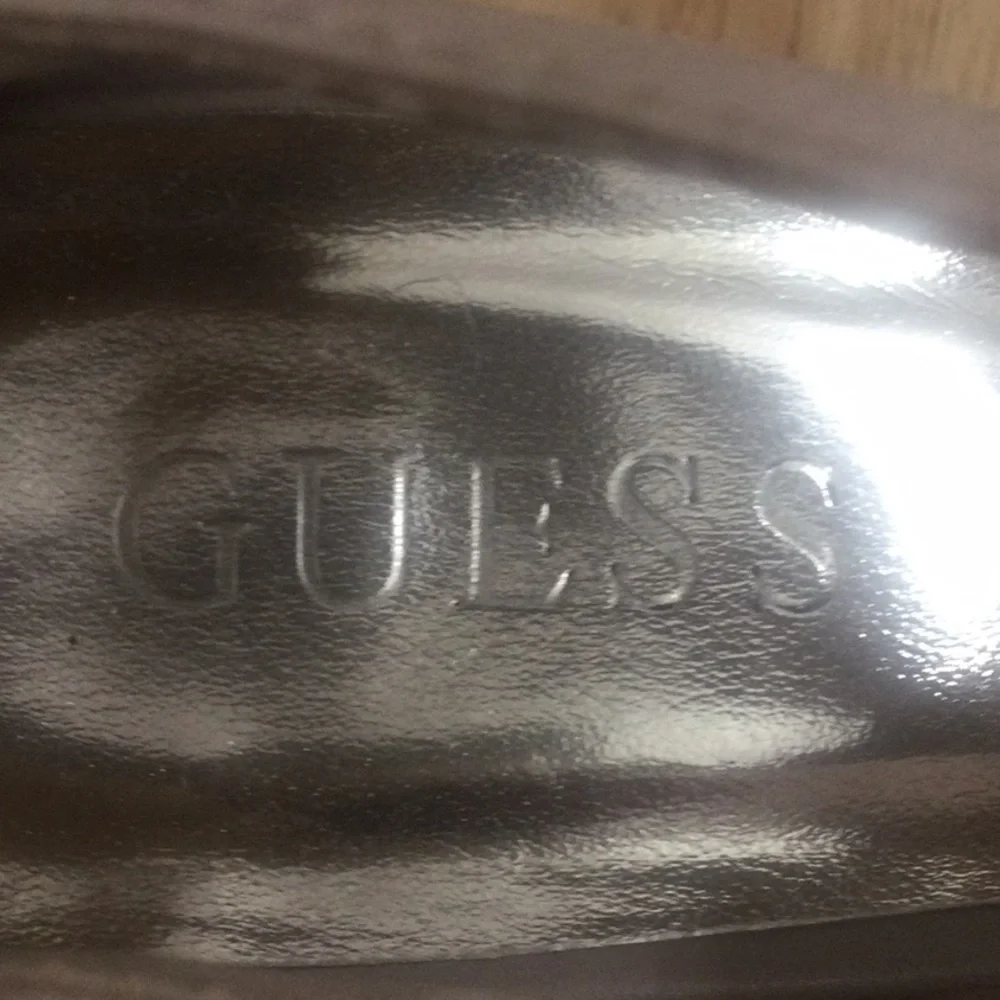 Guess 4” high