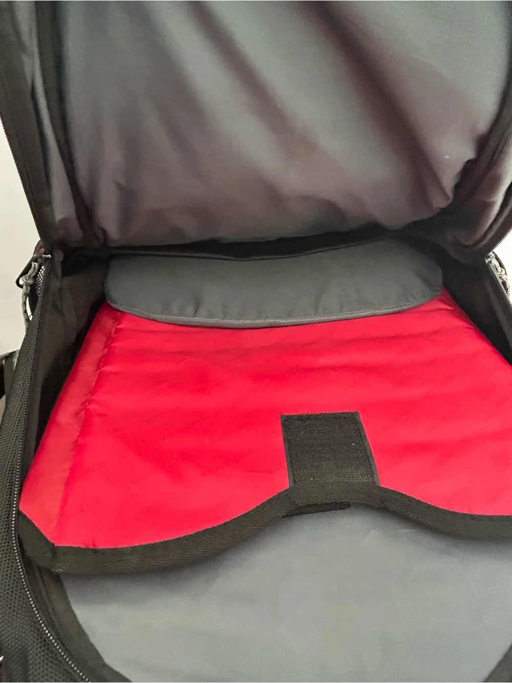 Swiss backpack image