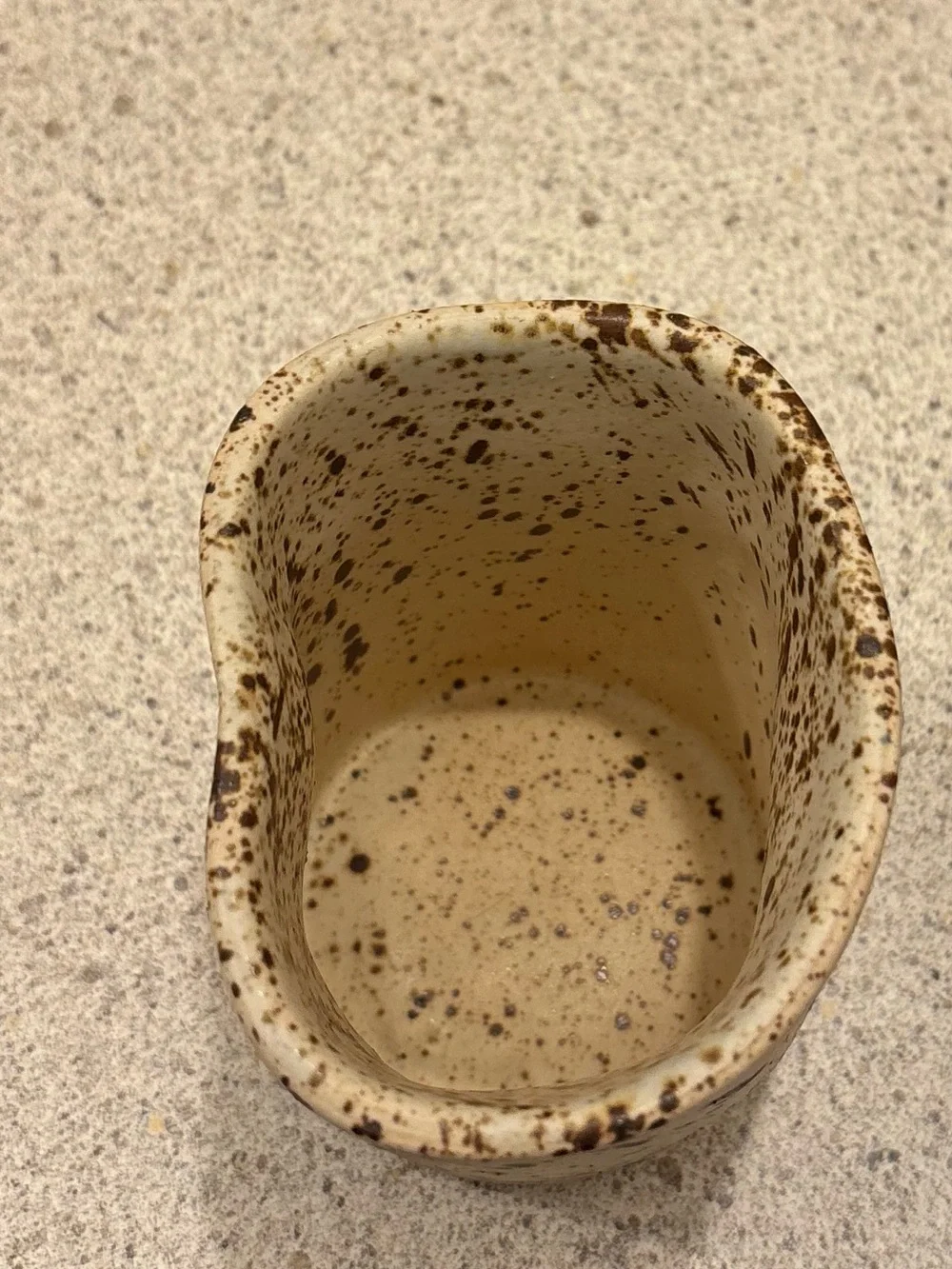 Casa Azúa Tierra Wavy Cup