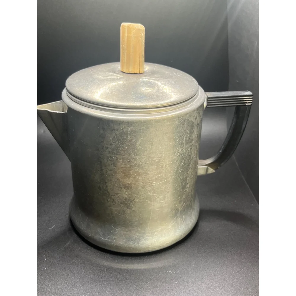 vintage wear-ever aluminum coffee pot no. 3046 • rustic campfire percolator •