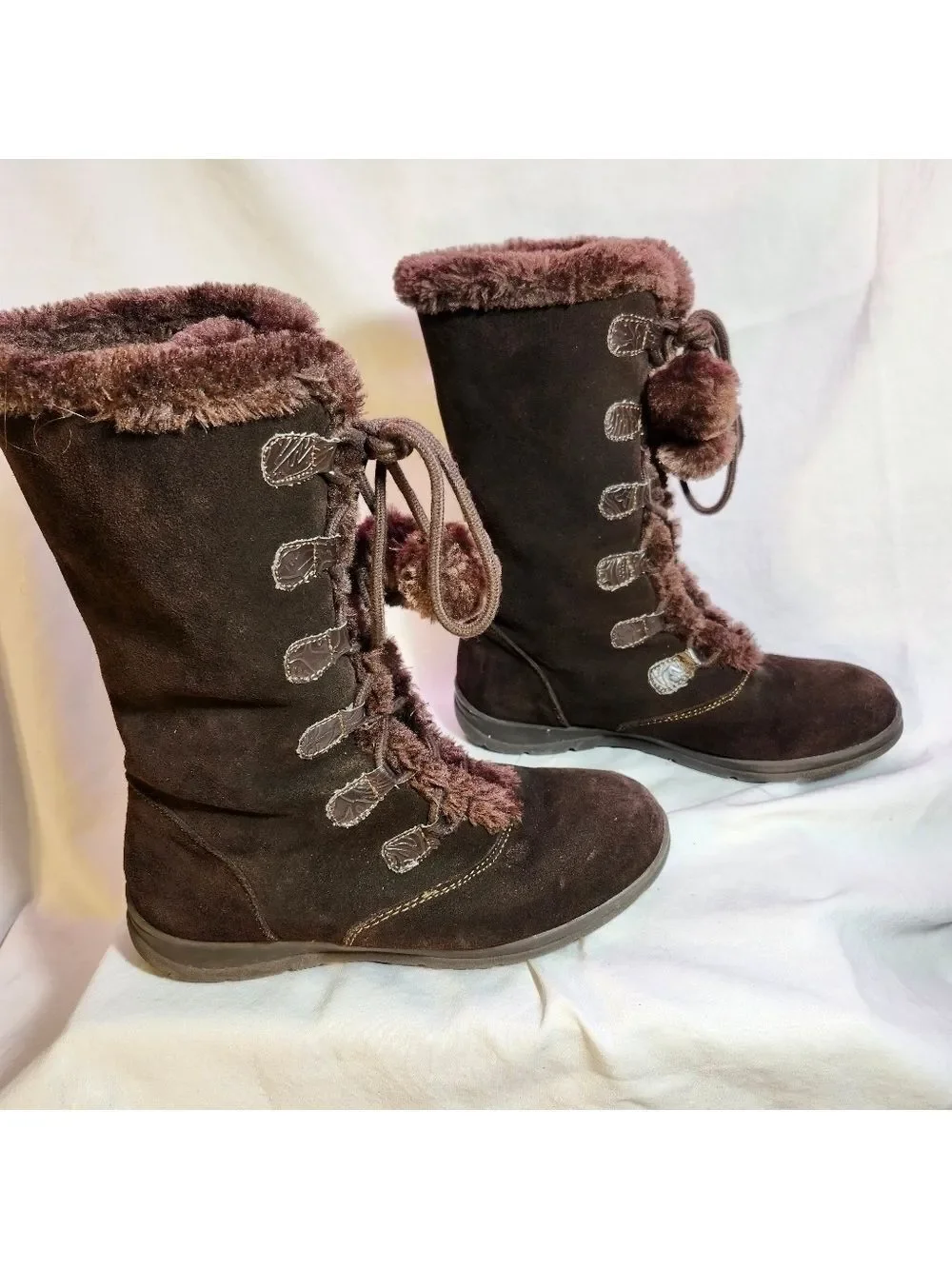 White Mountain excellent cute