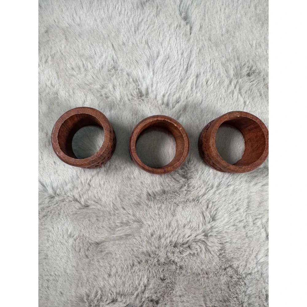 Napkin Rings Wood Hand Carved‎ Zigzag Geometric Set of 3 Brown