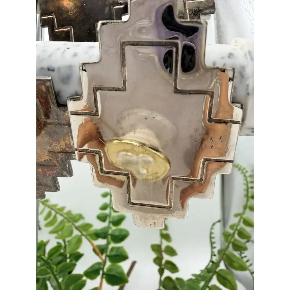 16 Wilton Court Southwestern Vintage Napkin Rings. Silver Plated.