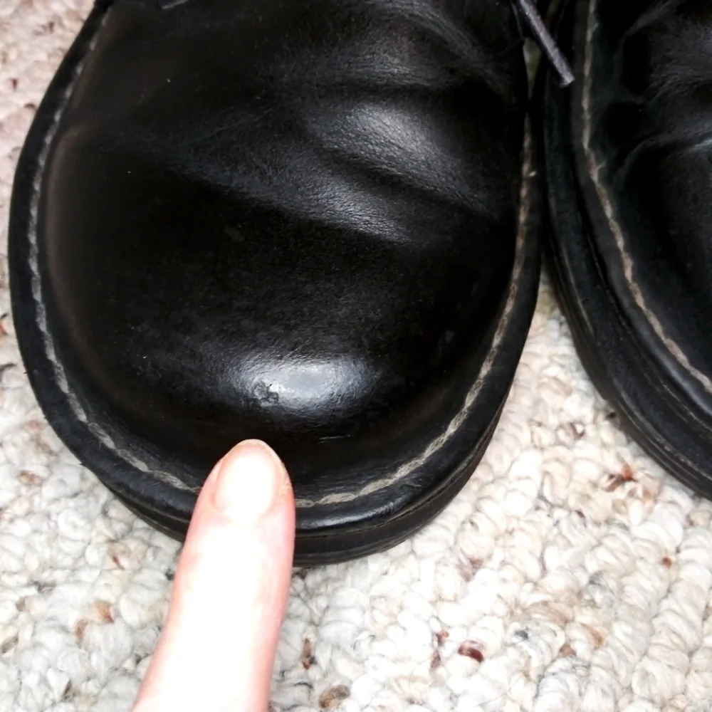 Dr. Martens Reed Black Leather Chukka Style Lace-Up Boots