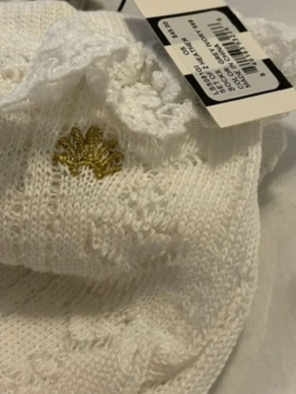 Lele Sadoughi details size