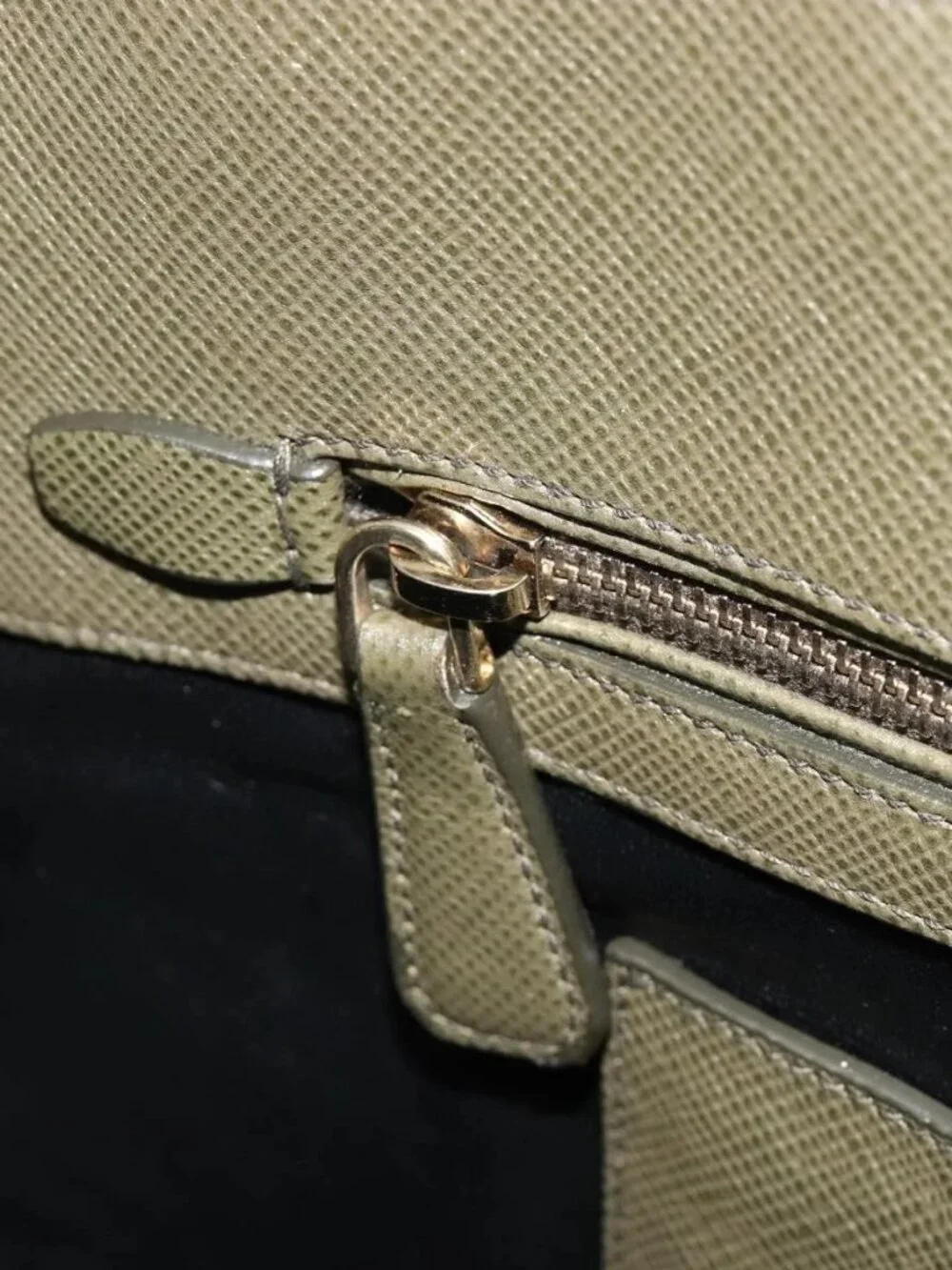 Prada brand	prada color	khaki