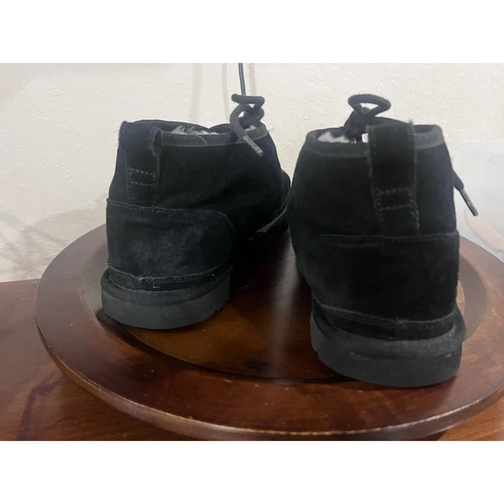 UGG‎ Neumel Boots for Men 10 Black Suede Sheepskin Chukka Ankle Shoes Lace Up