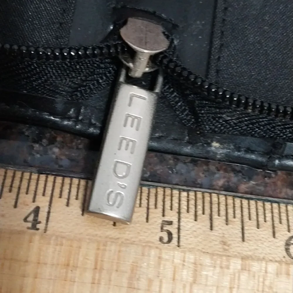Black Leather Key & Card Holder