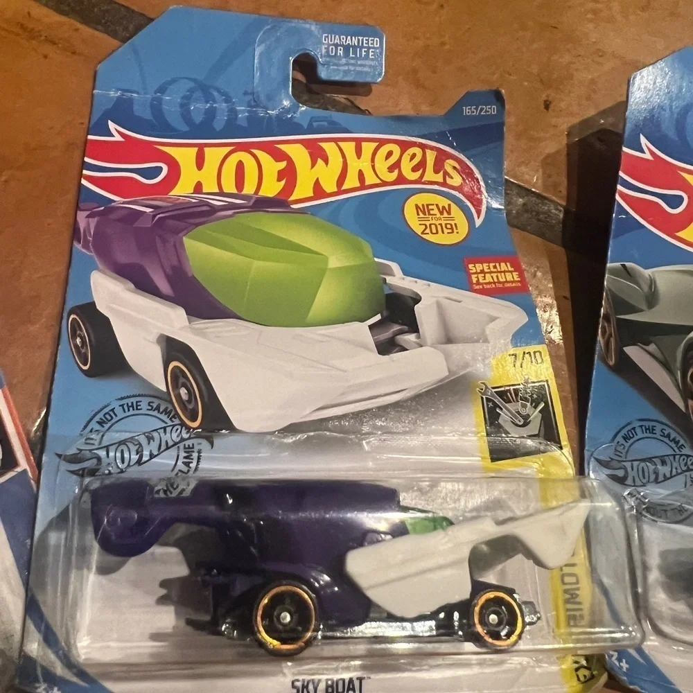 2017-2018 Hot Wheels Assorted Toy Cars Set