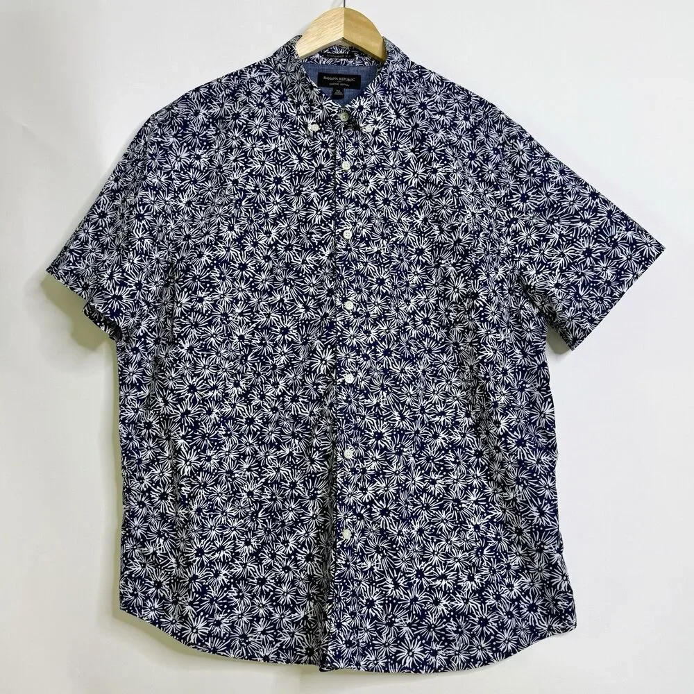 BANANA REPUBLIC Short Sleeve Button Down Shirt Mens XL Dark Blue White Starburst